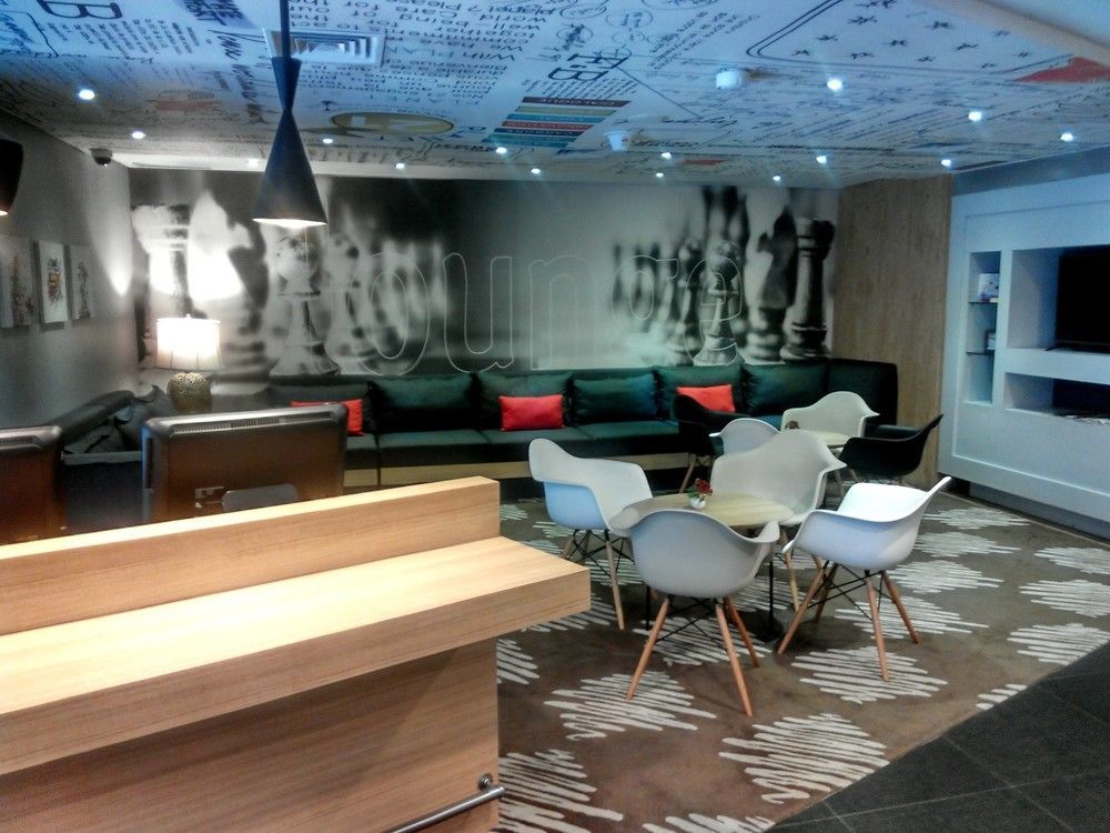 Ibis Gading Серпонг Екстериор снимка