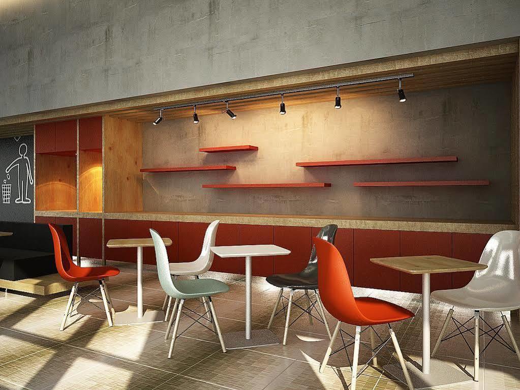 Ibis Gading Серпонг Екстериор снимка